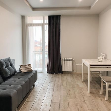 Apartments Domovik Mira 11S/9 Mukačevo Esterno foto